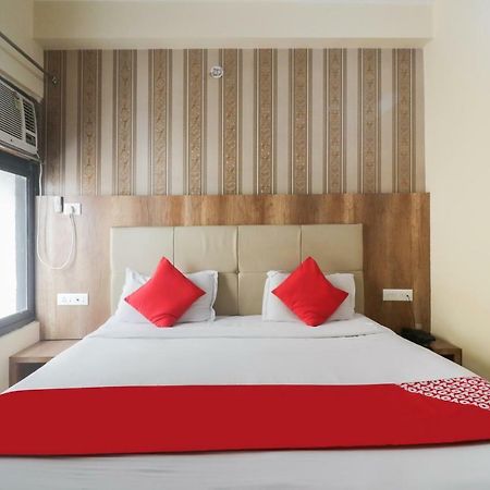 Oyo 48974 Hotel Shweta Residency Varanasi Exterior foto